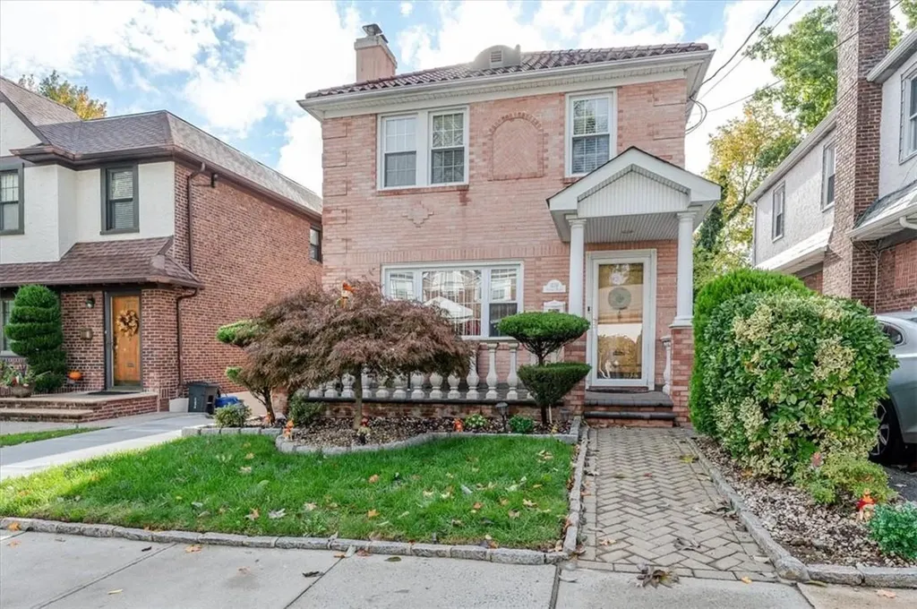 1234 Pawnee Place Bronx NY 10461
