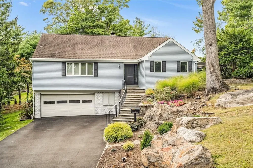 8 Dante Drive Harrison NY 10528
