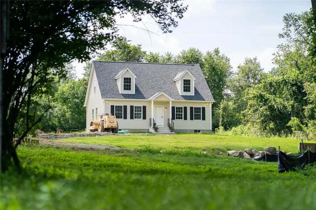 14 W Wind Lane Brewster NY 10509