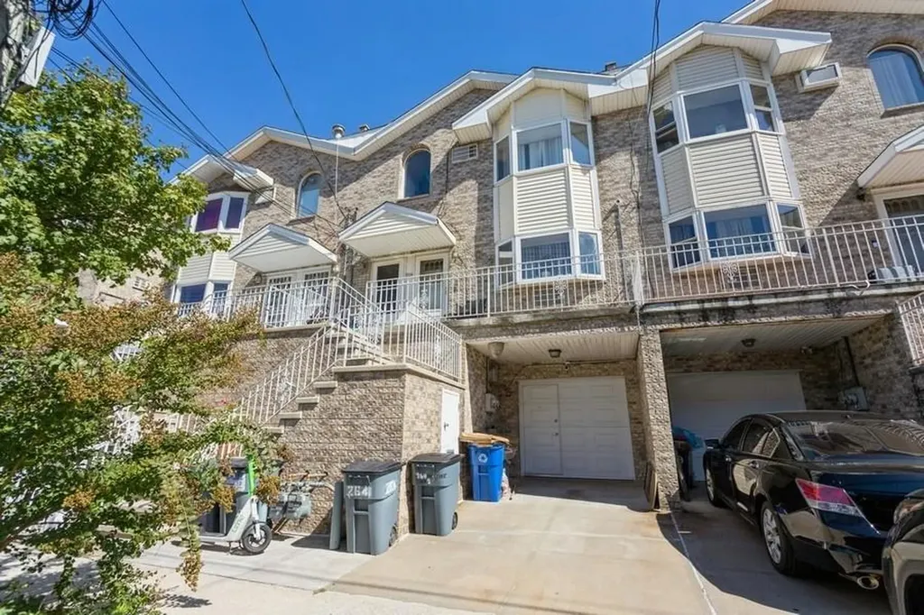 264 Hosmer Avenue Bronx NY 10465