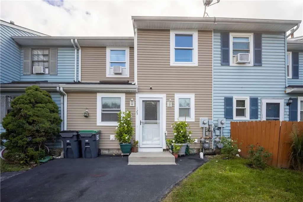 125 Blake Road Maybrook NY 12543