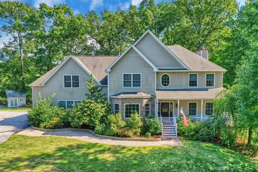 4 Connolly Way Newburgh NY 12550