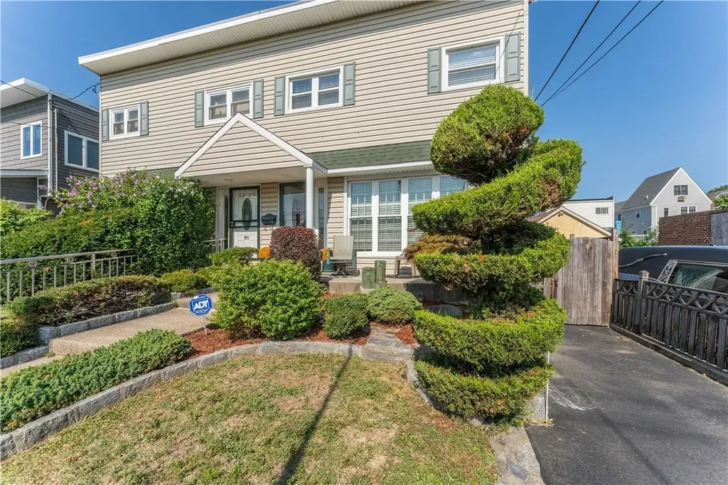 3225 Tierney Place Bronx NY 10465