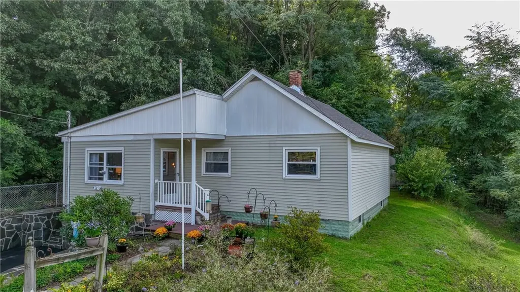 225 Flatbush Avenue Kingston NY 12401