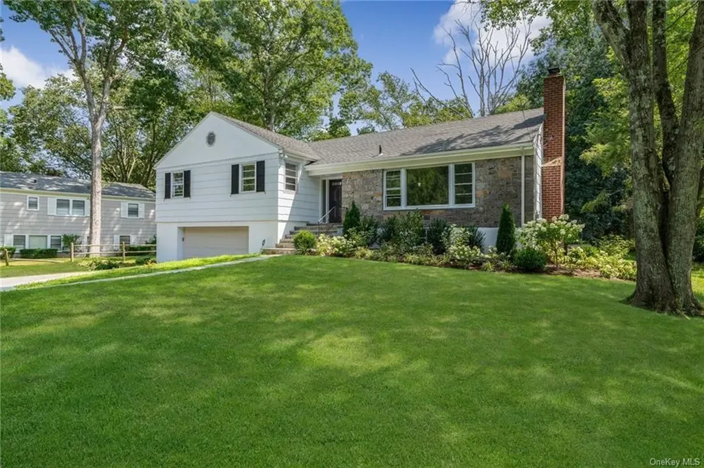 24 Benedict Road Scarsdale NY 10583