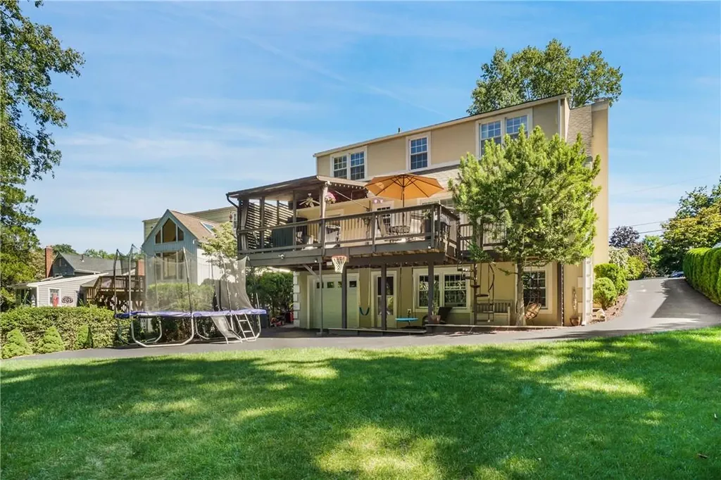 28 Beverly Road Mount Kisco NY 10549