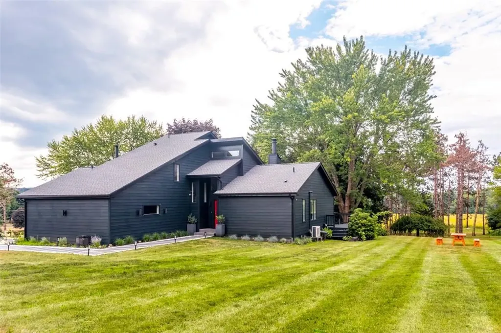5 Joann Drive Hudson NY 12534