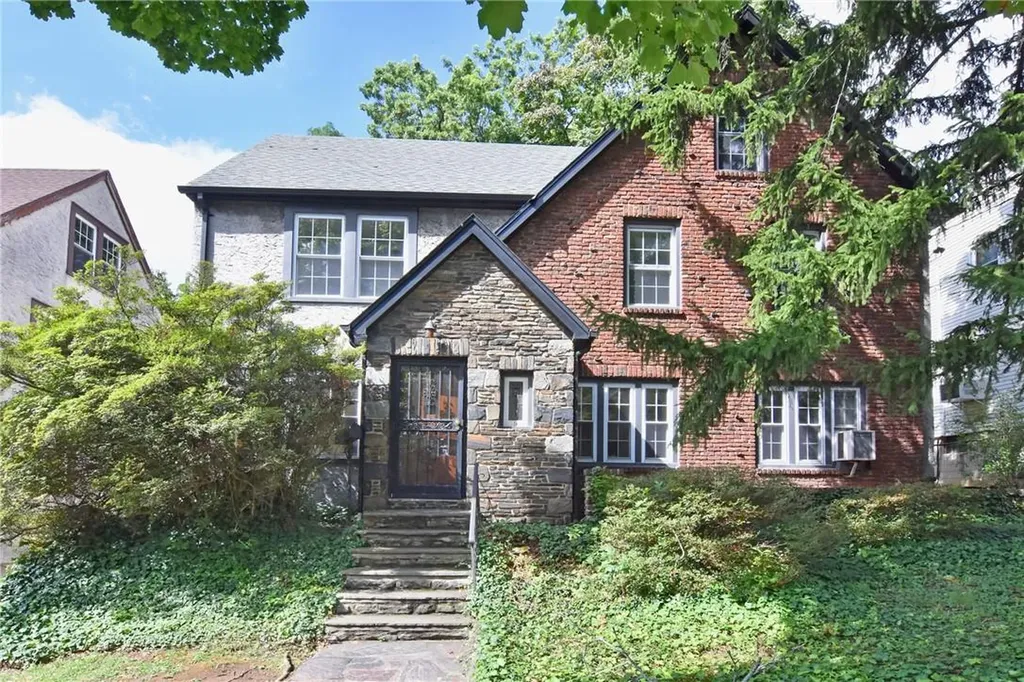 9 Blair Street Bronxville NY 10708