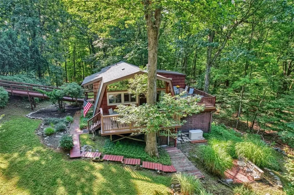 13 Durmo Road New Paltz NY 12561