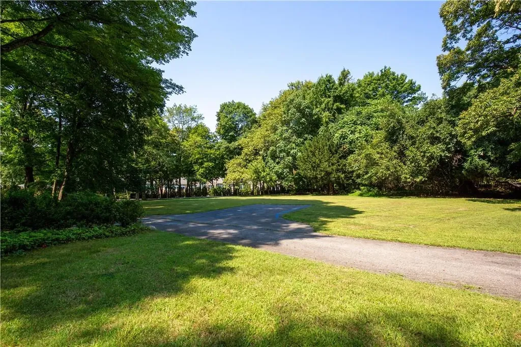 526 Anderson Hill Road Purchase NY 10577