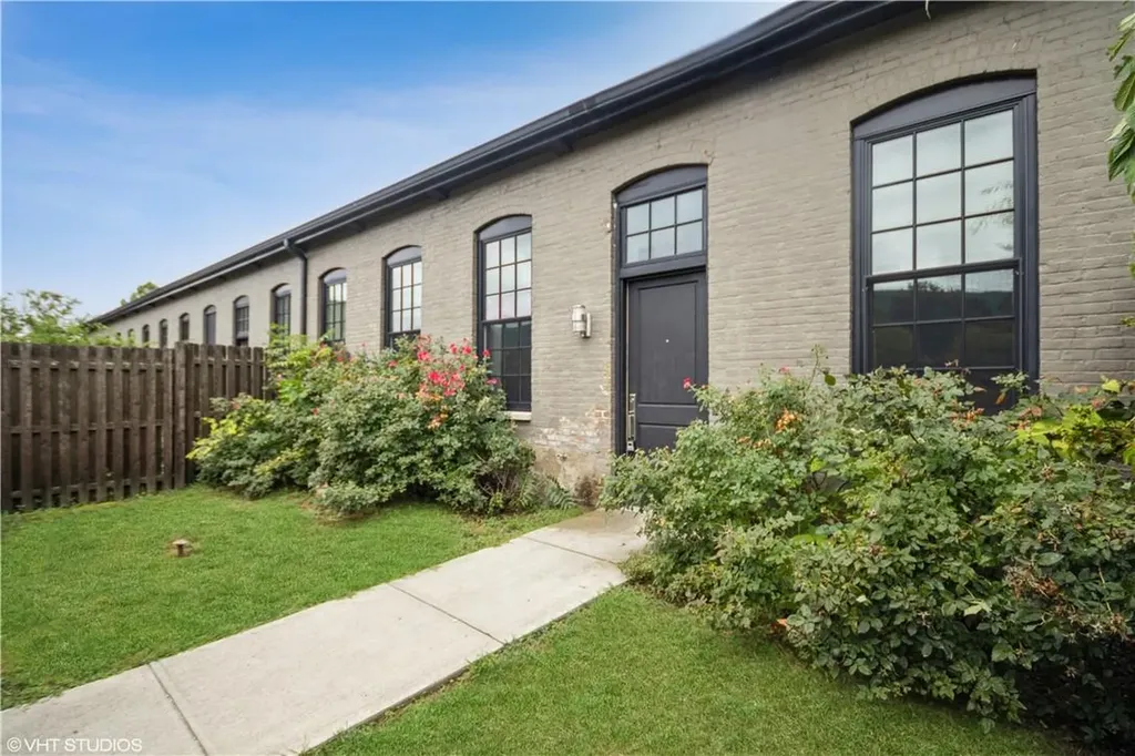30 Leonard Street Beacon NY 12508