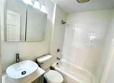 85 Entrance Way Mahopac NY 10541
