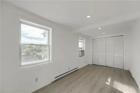 85 Entrance Way Mahopac NY 10541