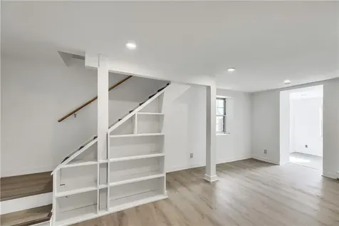 85 Entrance Way Mahopac NY 10541
