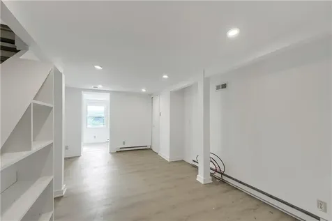85 Entrance Way Mahopac NY 10541