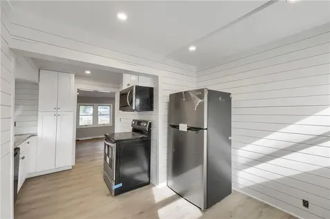 85 Entrance Way Mahopac NY 10541