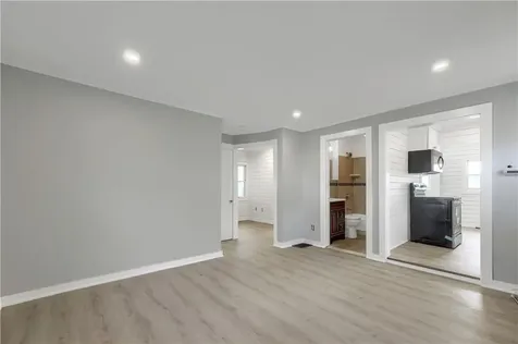 85 Entrance Way Mahopac NY 10541