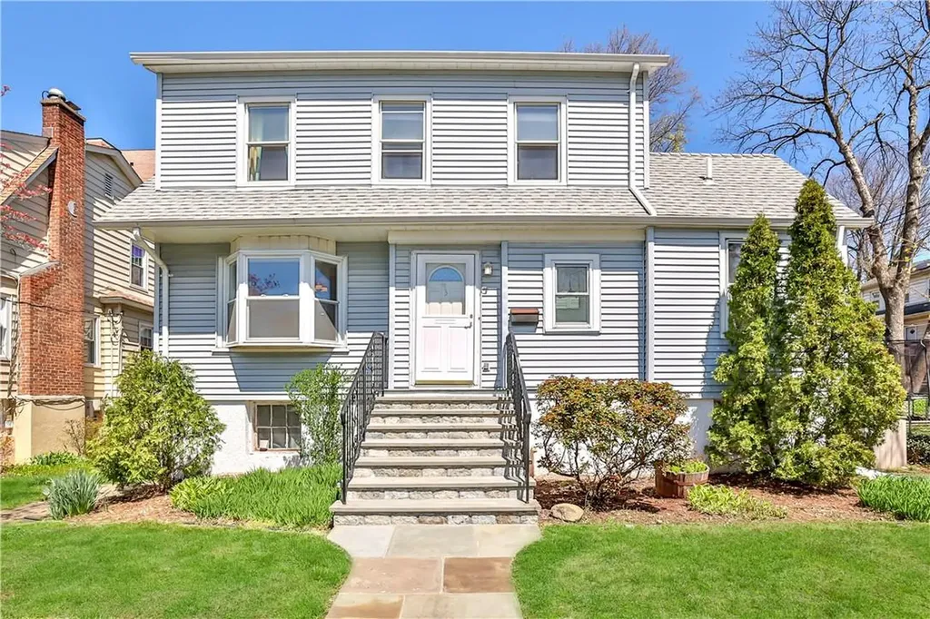 3 Marquand Place Pelham NY 10803