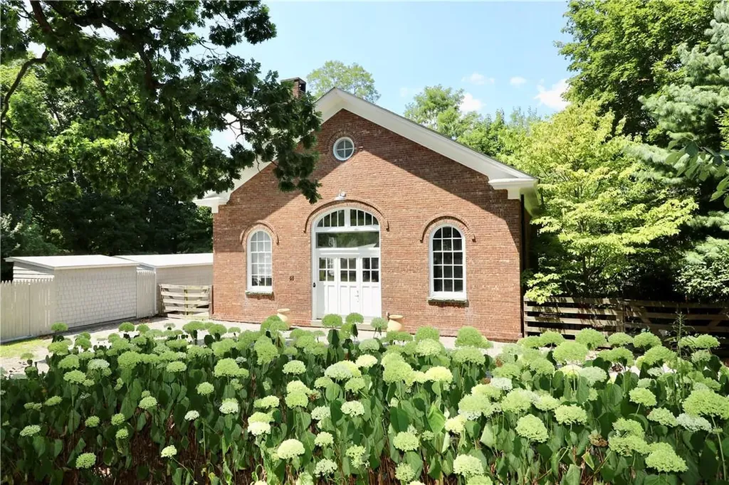 55 S Brett Street Beacon NY 12508