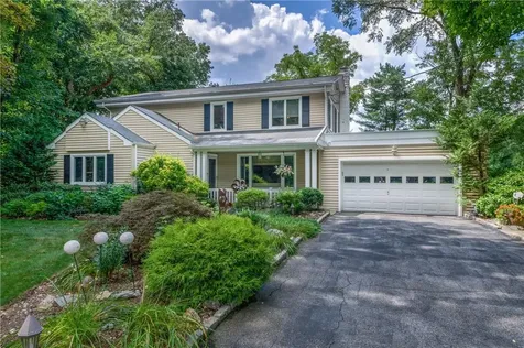 67 Gladstone Road New Rochelle NY 10804