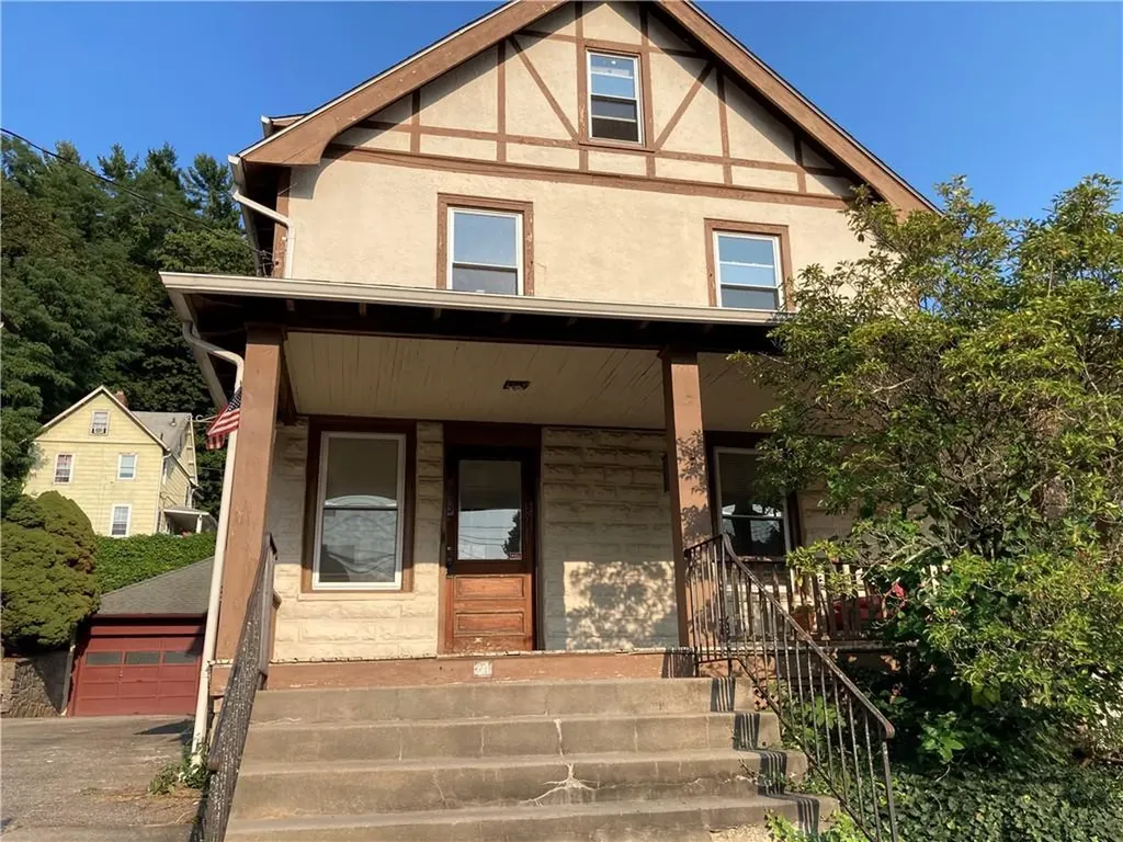 24 Cleveland Street Valhalla NY 10595