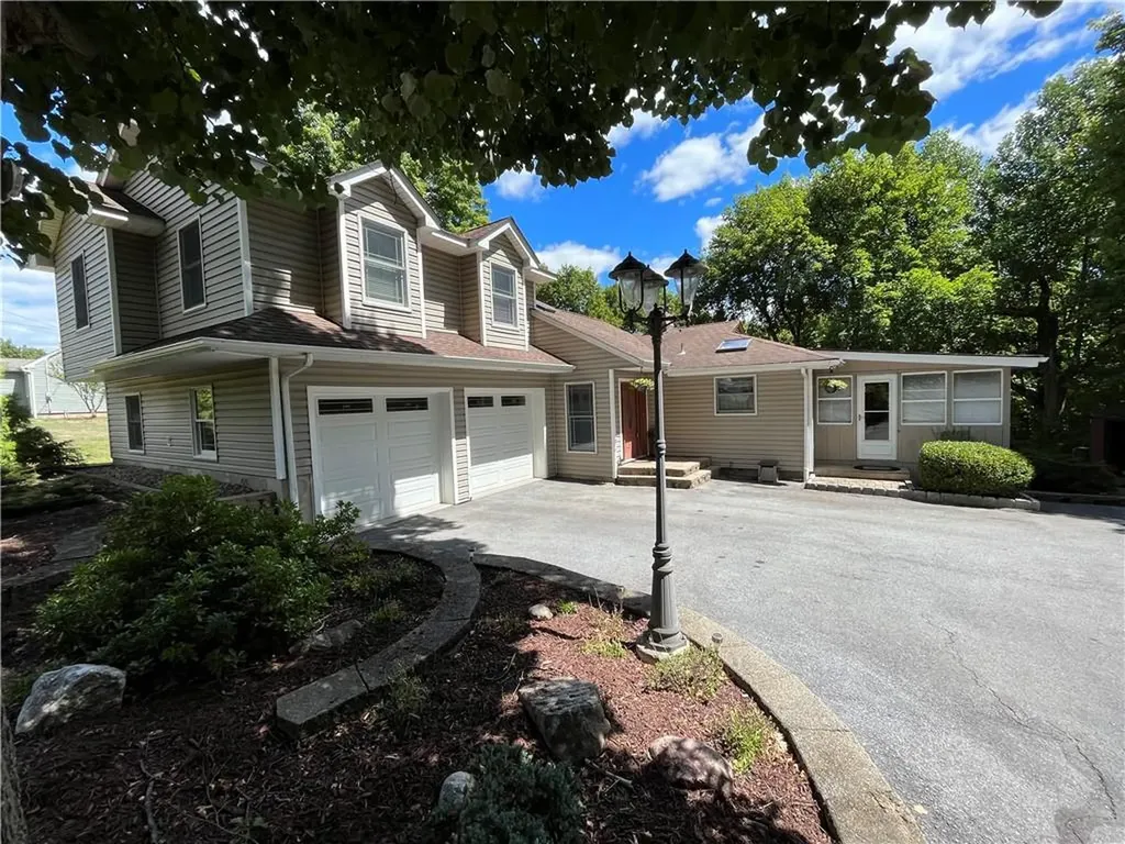 28 Hidden Drive Monroe NY 10950