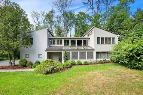 2 Dogwood Road Mahopac NY 10541