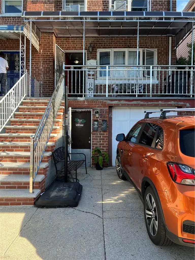 1470 Needham Avenue Bronx NY 10469