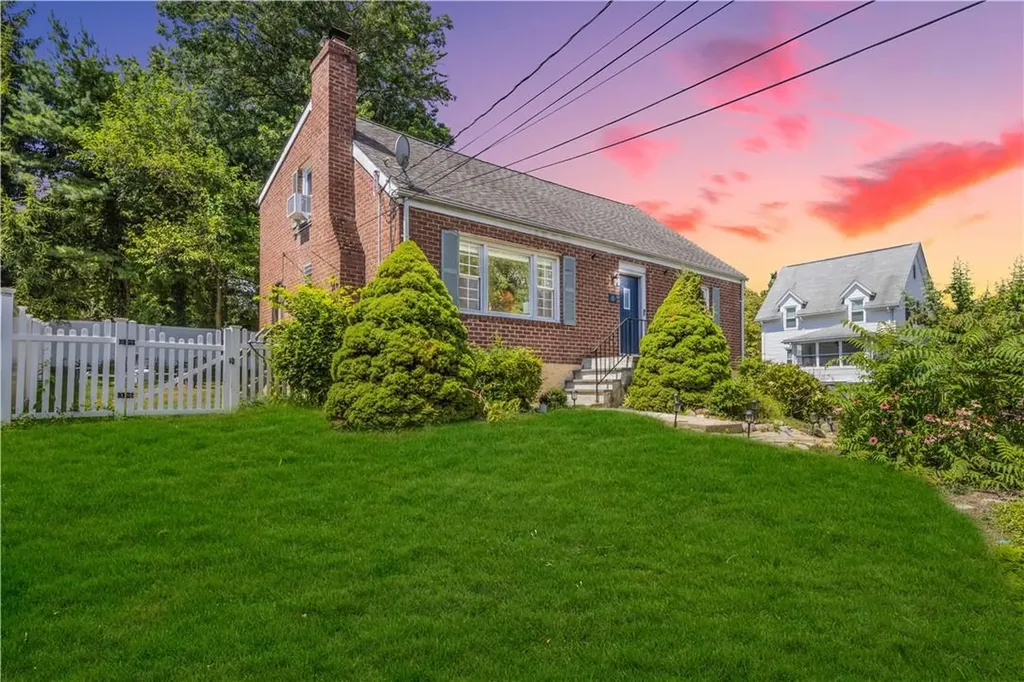 49 Mountainview Avenue Pearl River NY 10965