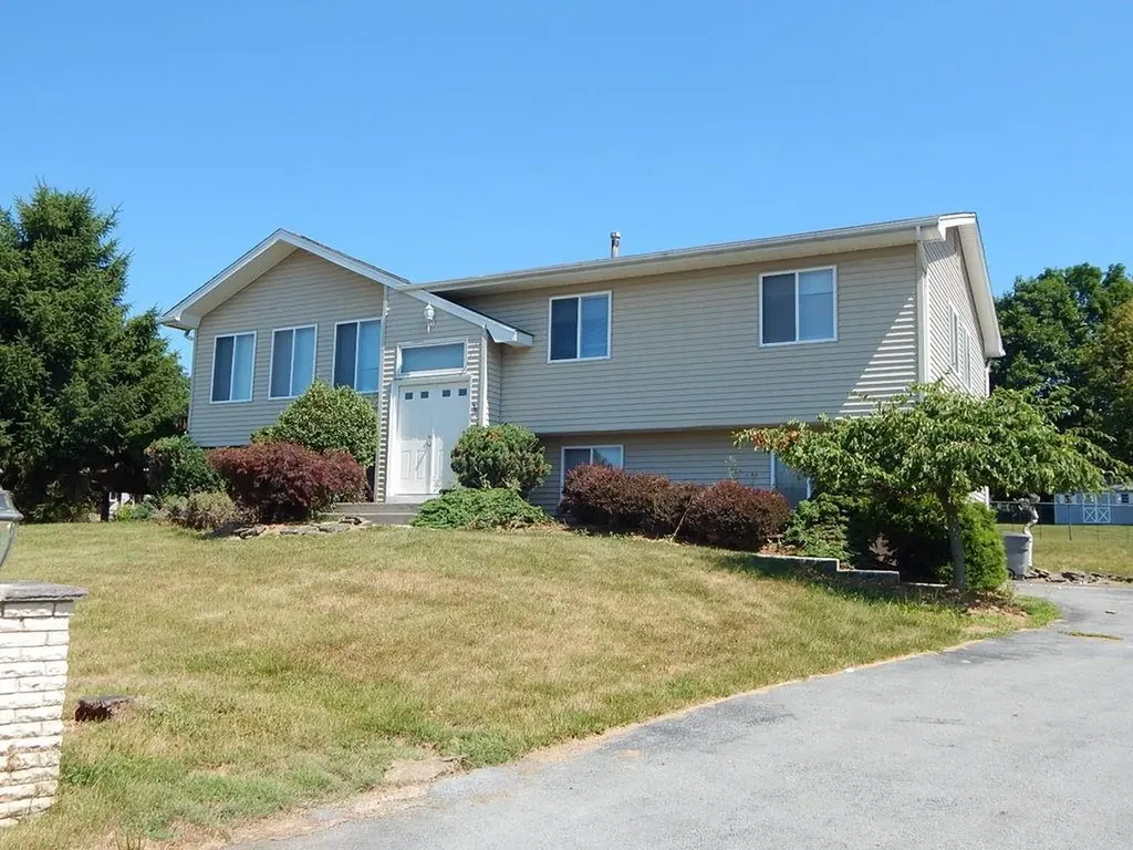 25 Milo Drive Middletown NY 10941