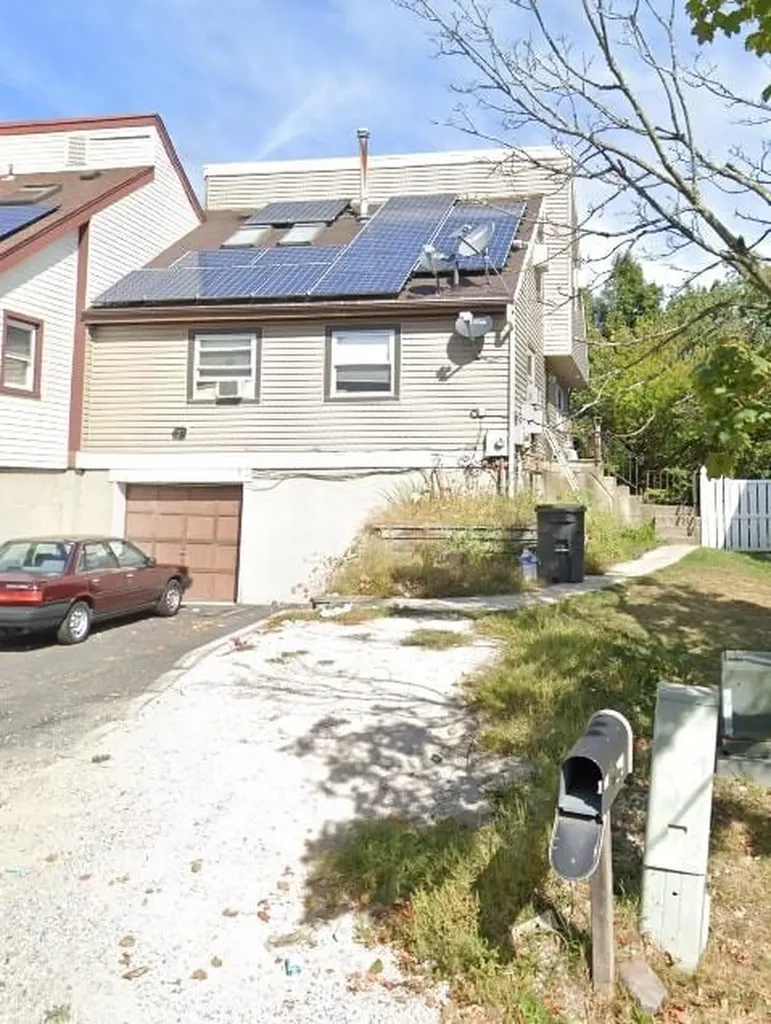 34 Wolfe Drive Spring Valley NY 10977