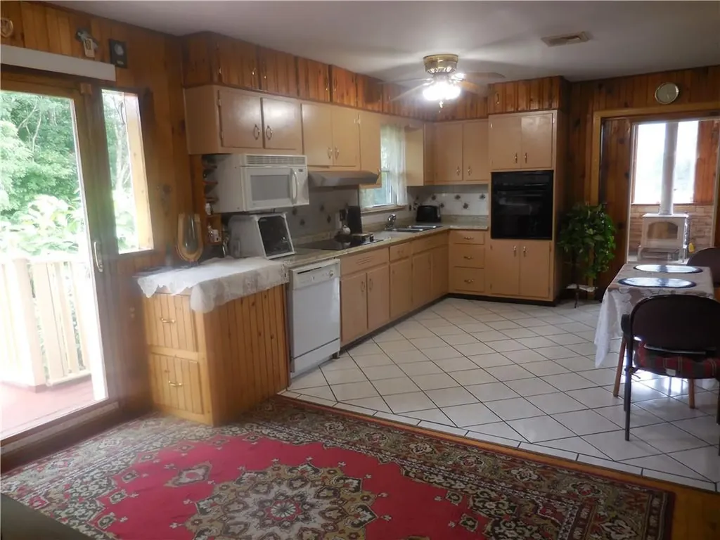 1548 Route 9w Marlboro NY 12542