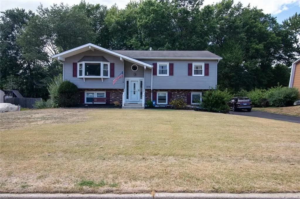 214 Cardinal Drive Montgomery NY 12549