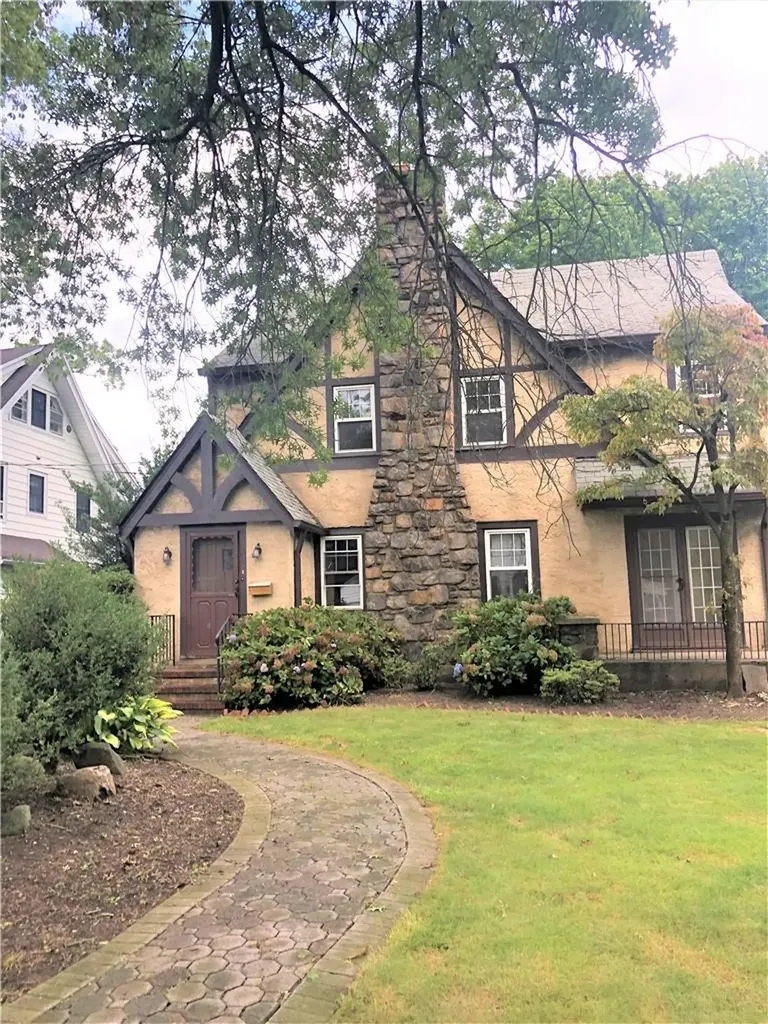 23 Park Circle White Plains NY 10603