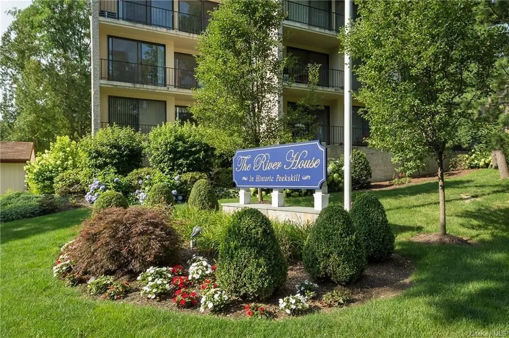 150 Overlook Avenue Peekskill NY 10566