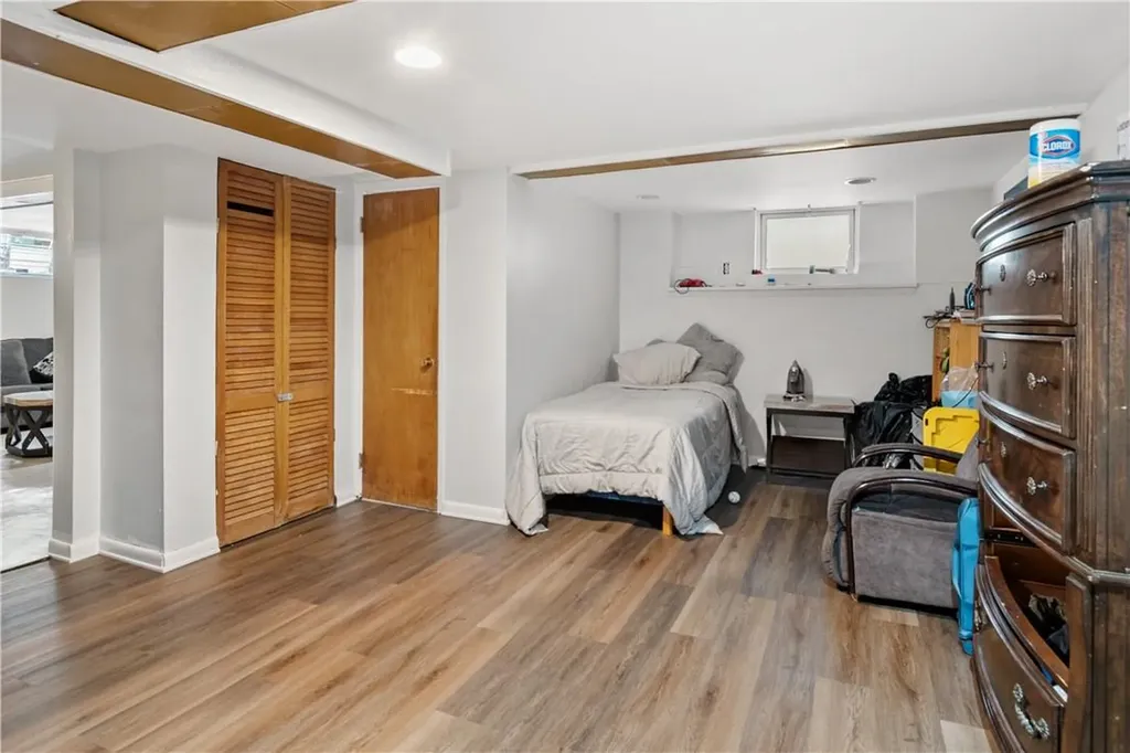 1622 Haight Avenue Bronx NY 10461