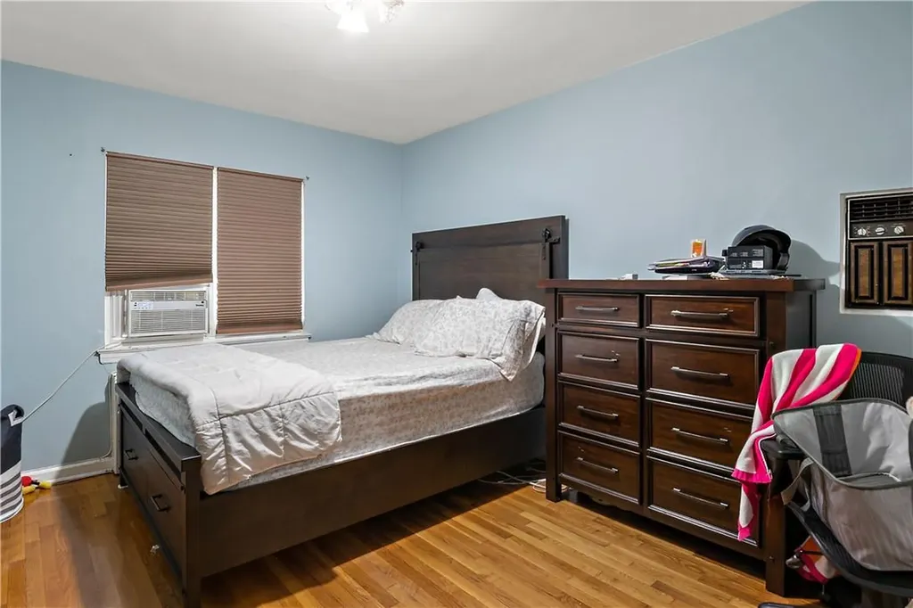 1622 Haight Avenue Bronx NY 10461