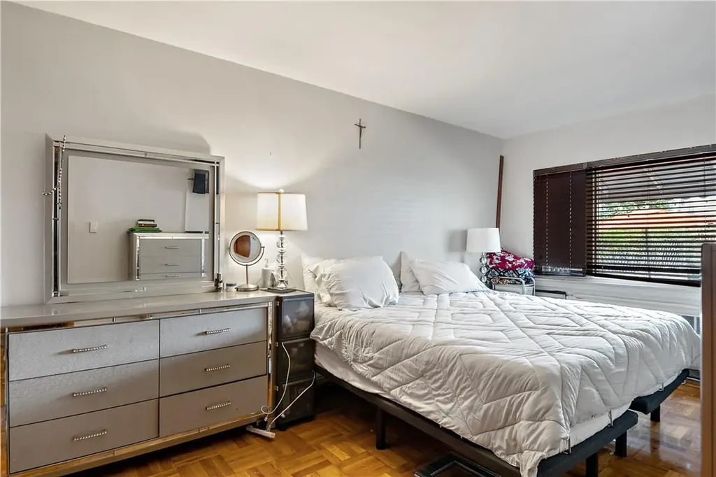 1622 Haight Avenue Bronx NY 10461