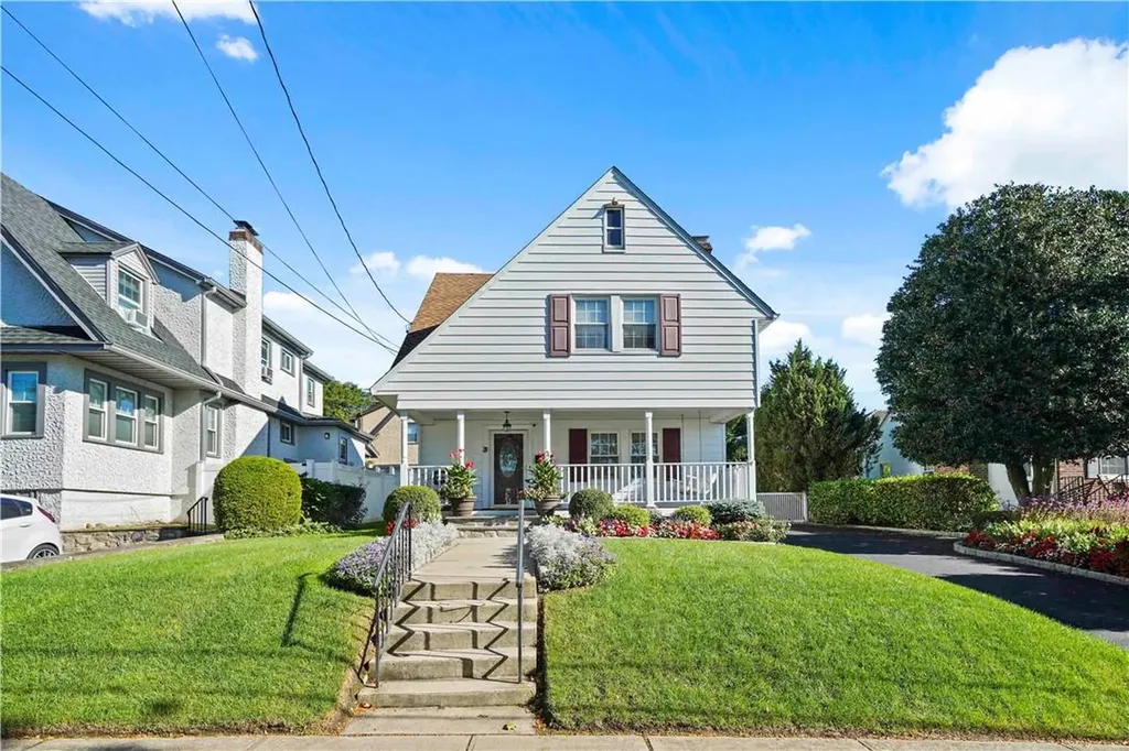 3 Thomas Place Bronxville NY 10708