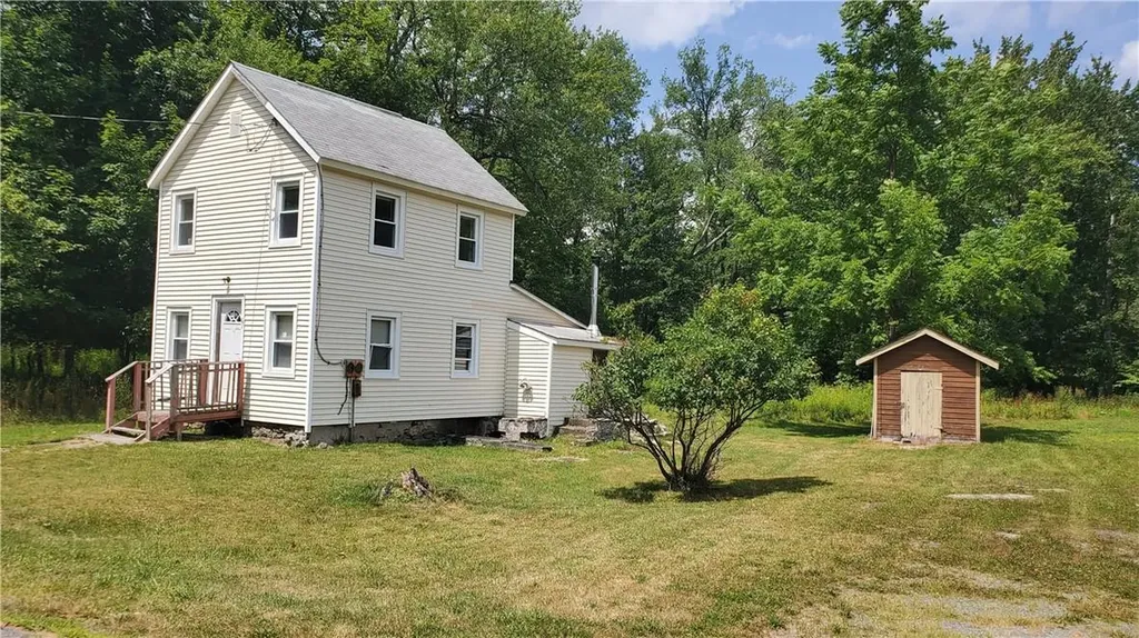 81 Fairground Road Monticello NY 12701
