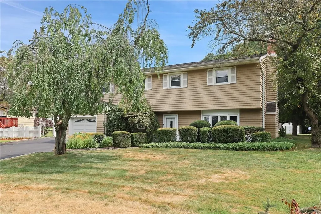 3 Valleyview Road Elmsford NY 10523