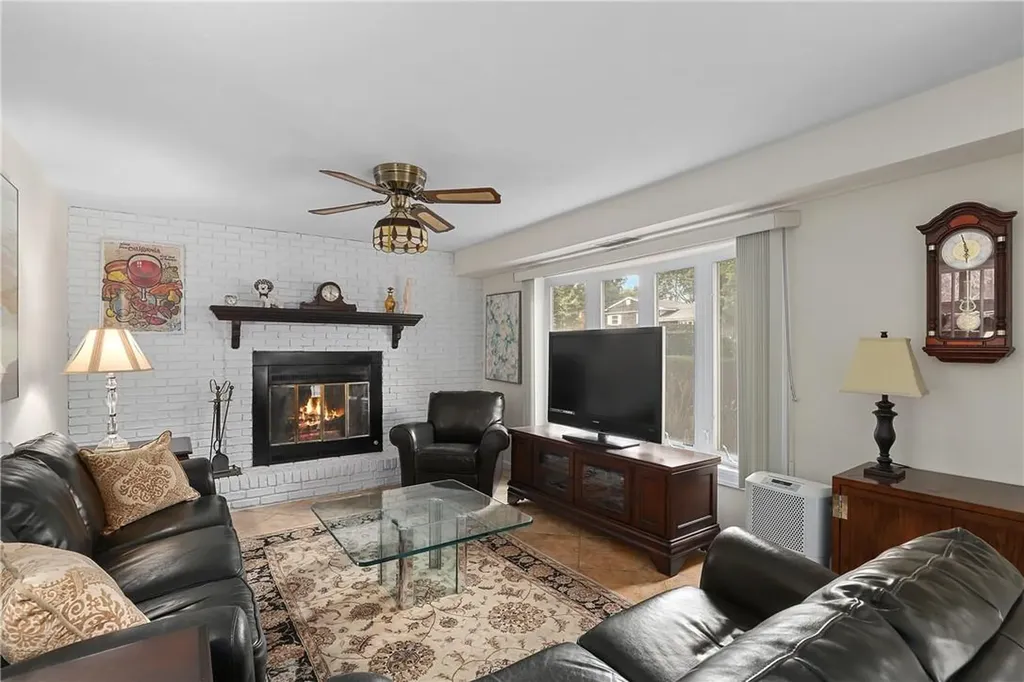 3 Valleyview Road Elmsford NY 10523