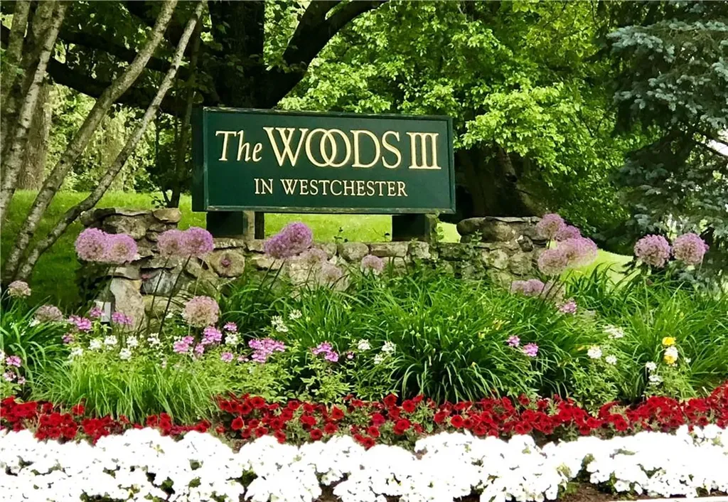 2 Hopkins Lane Peekskill NY 10566