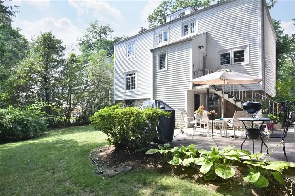 114 Bruce Avenue Mount Vernon NY 10552