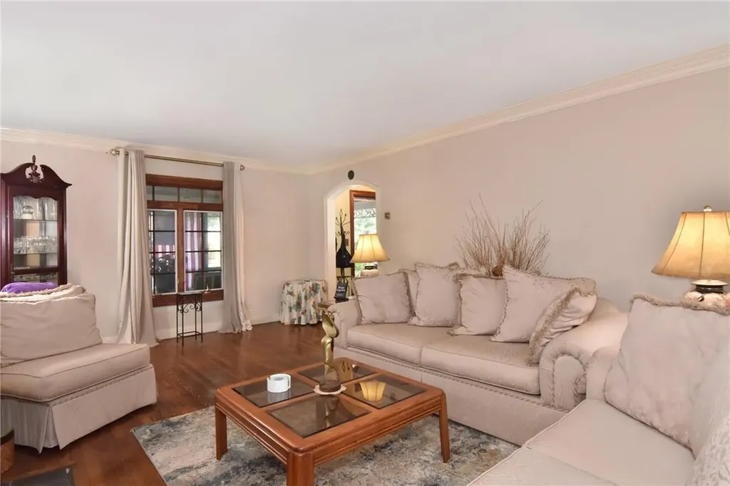 114 Bruce Avenue Mount Vernon NY 10552