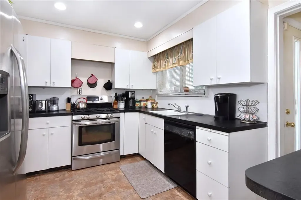 114 Bruce Avenue Mount Vernon NY 10552