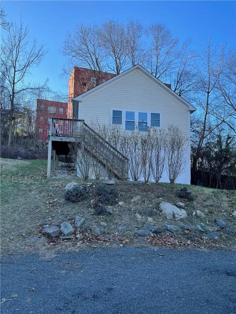 23 Harmon Street White Plains NY 10606