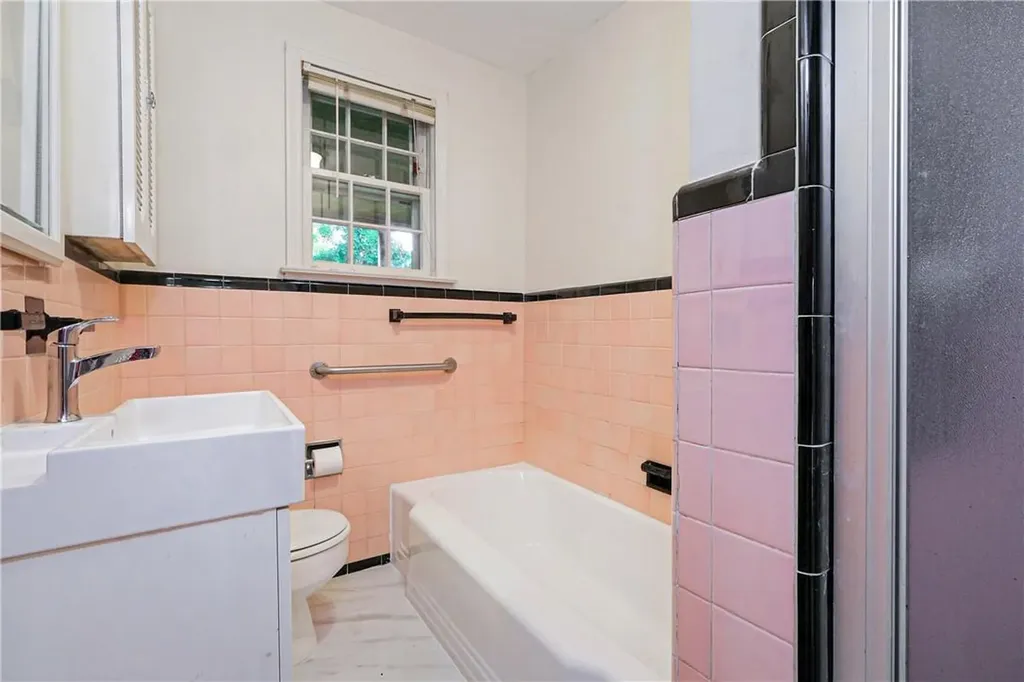 133 Sterling Avenue Yonkers NY 10704