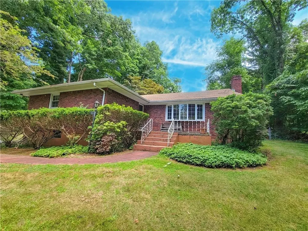 64 Hempstead Road Spring Valley NY 10977
