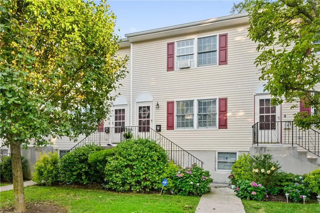 60 Remington Place New Rochelle NY 10801